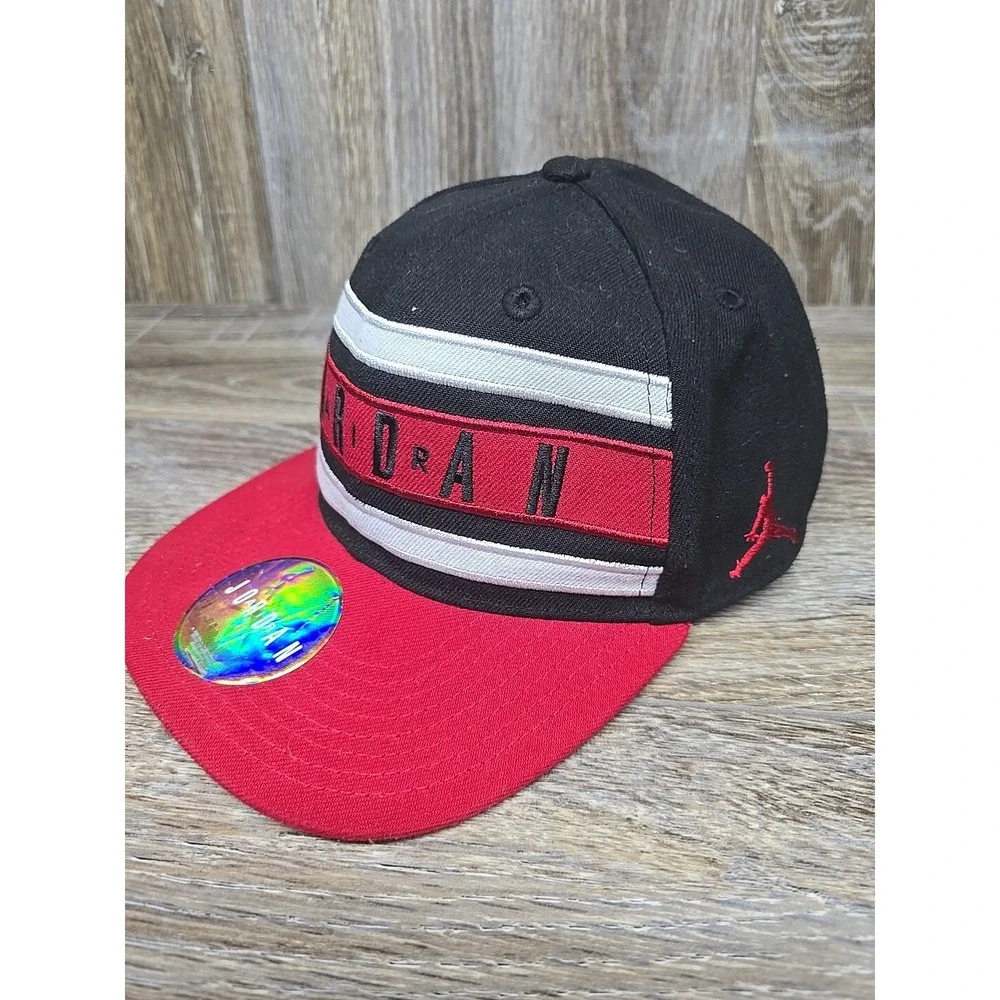 Air Jordan Snapback‎ Hat Classic Jordan Print Youth Size